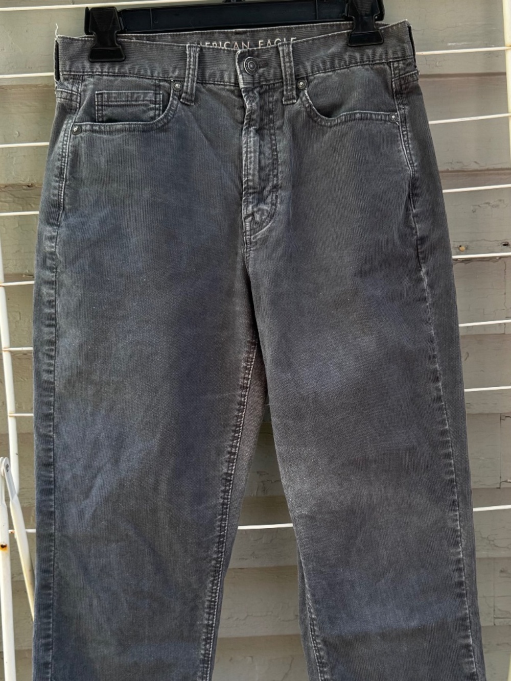 American Eagle Super Stretch Straight Leg Micro Cords Dark Gray Sz  2 EUC
